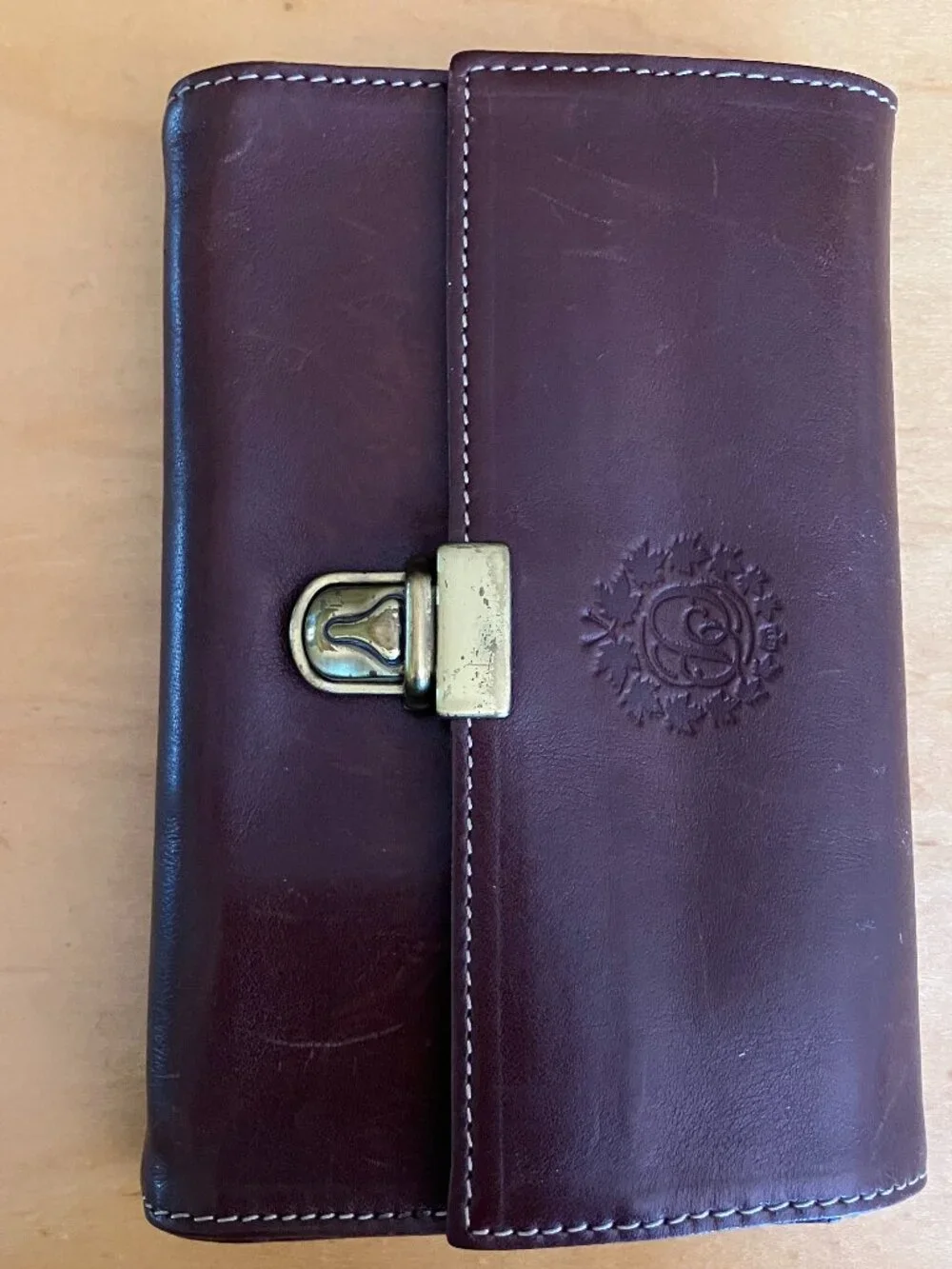 Vintage Roots x Canadian Pacific Leather Passport Wallet - Made in Canada